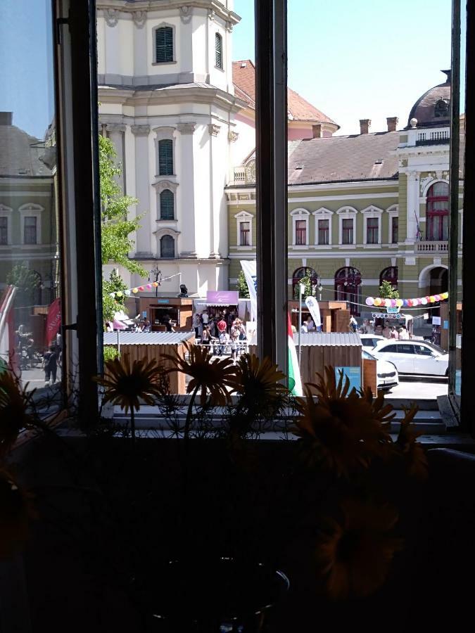 Anna Apartman Eger Exterior foto